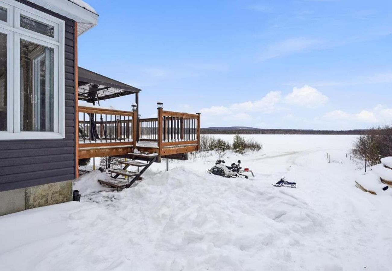 Maison à Saint-Sixte - CAN021 : Le 232 sur le lac