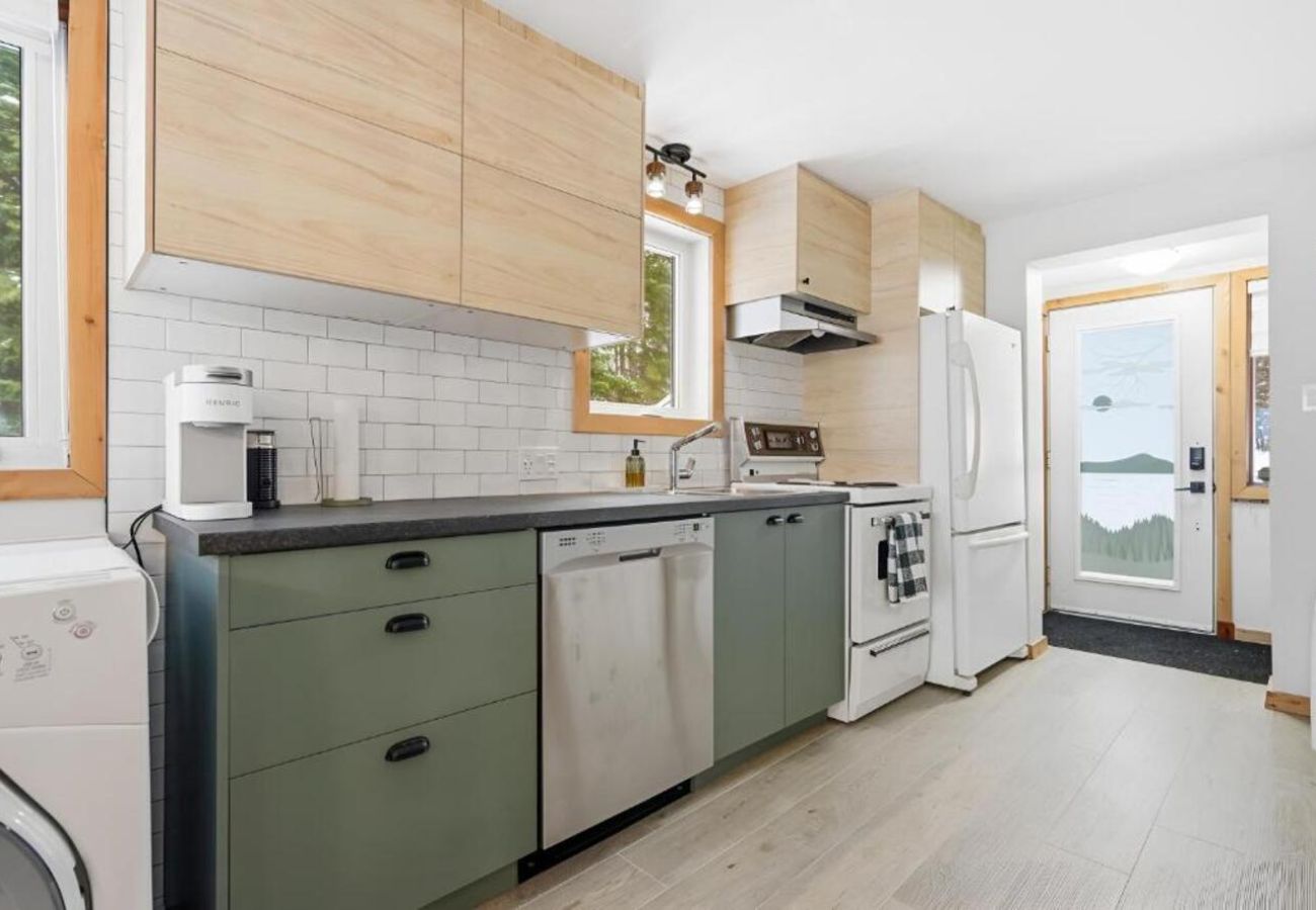 Maison à Saint-Sixte - CAN021 : Le 232 sur le lac