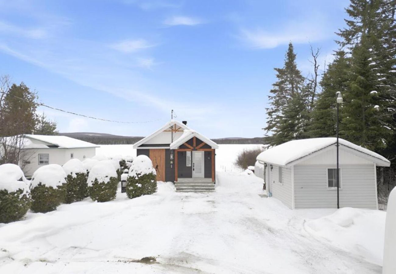 Maison à Saint-Sixte - CAN021 : Le 232 sur le lac