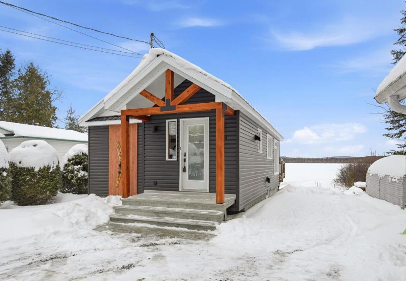 Maison à Saint-Sixte - CAN021 : Le 232 sur le lac