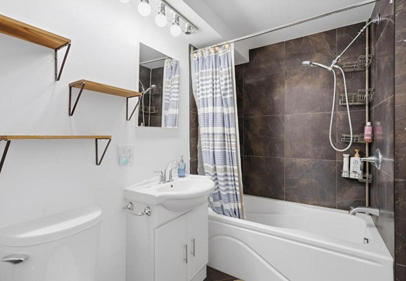 Maison à Laval - CAN018 : Refuge des pentes