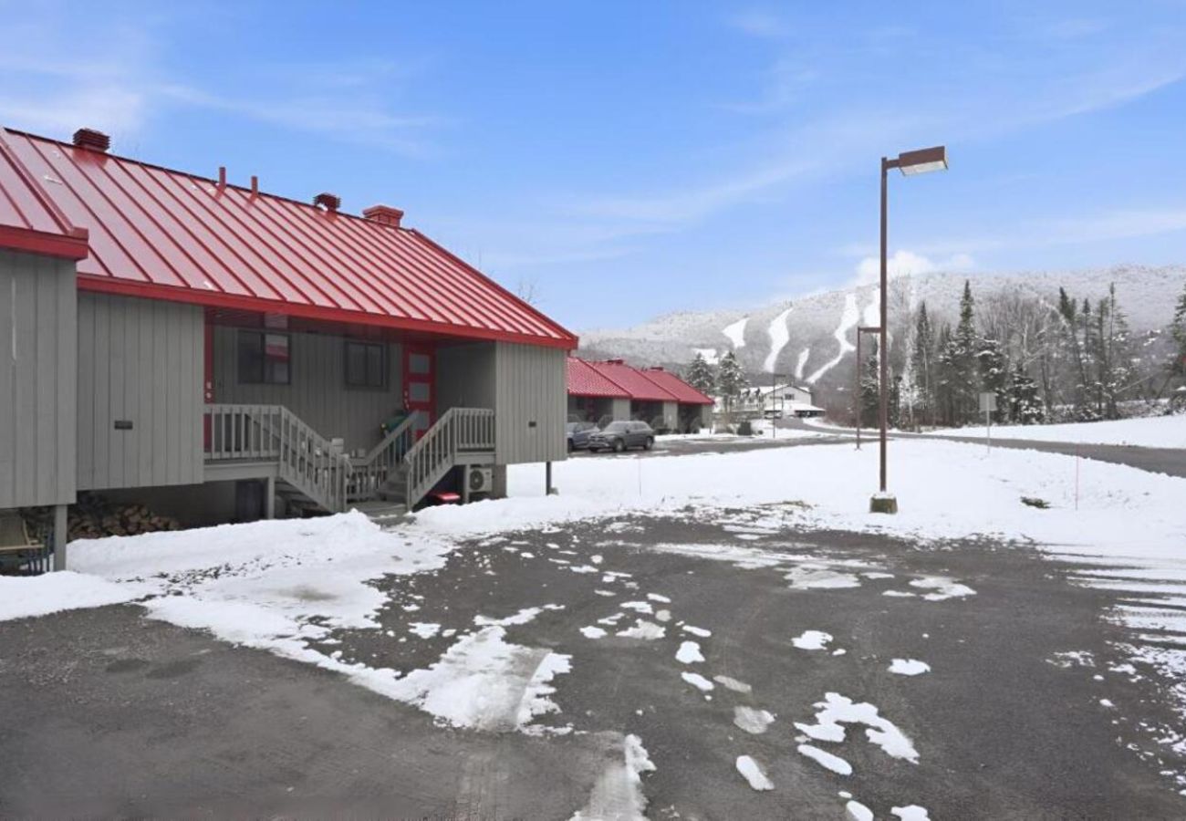 Maison à Laval - CAN018 : Refuge des pentes