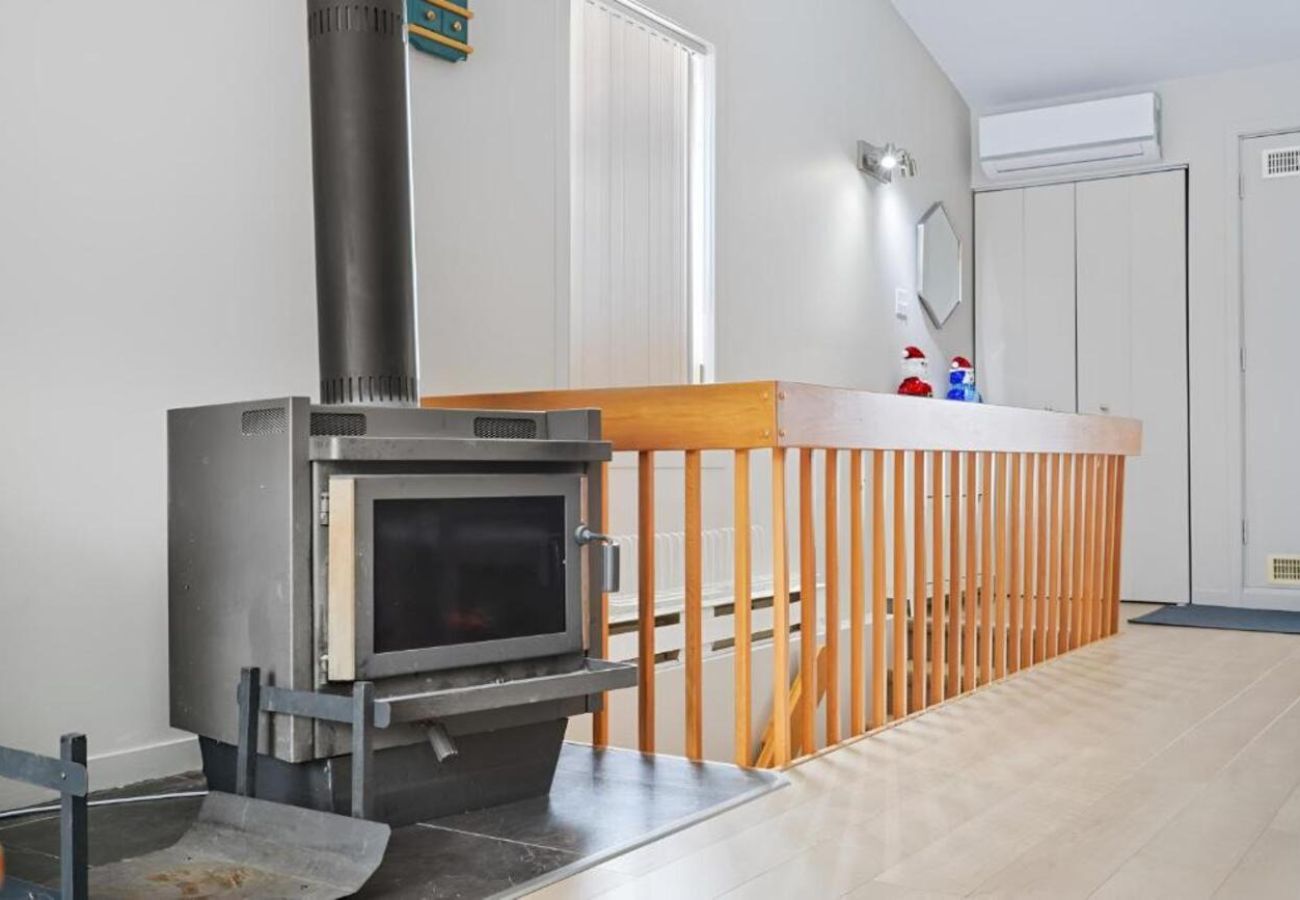 Maison à Laval - CAN018 : Refuge des pentes