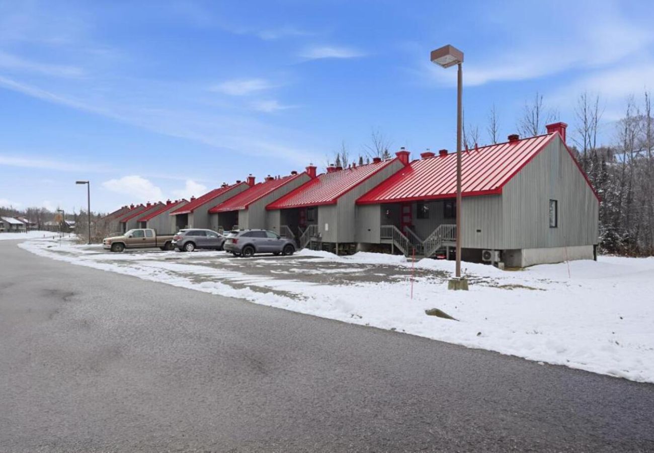 Maison à Laval - CAN018 : Refuge des pentes