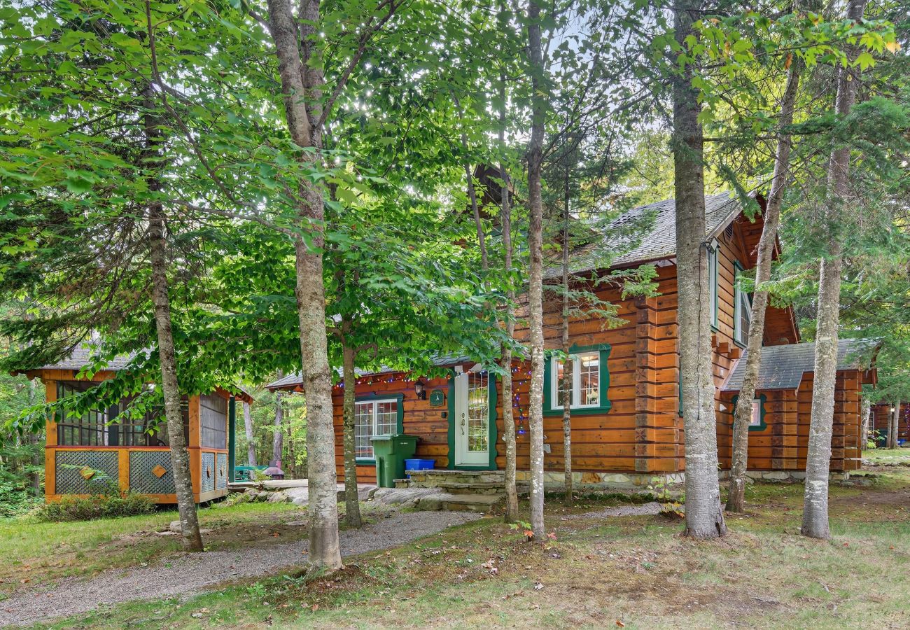 Chalet à Montreal - CAN028 : L'Hirondelle