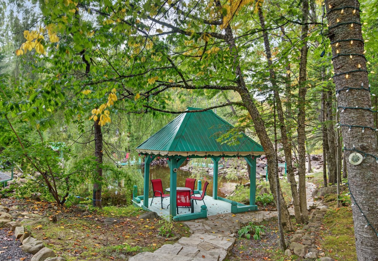 Chalet à Montreal - CAN029 : Le Huard