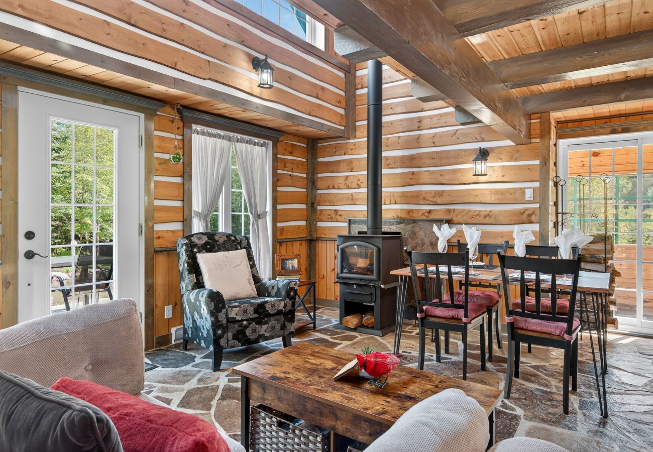 Chalet à Montreal - CAN030 : Le Cardinal