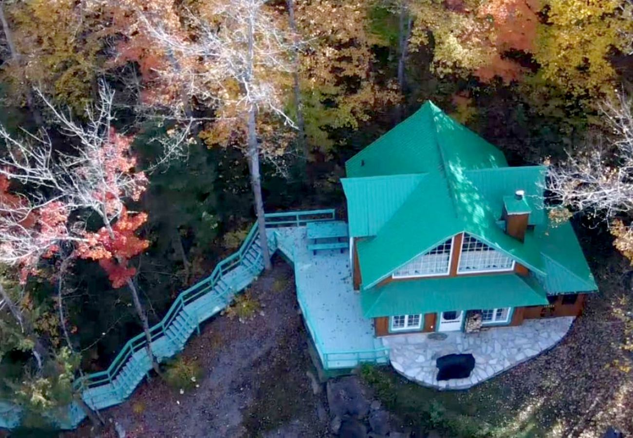 Chalet à Montreal - CAN031 : Le Pic-Bois