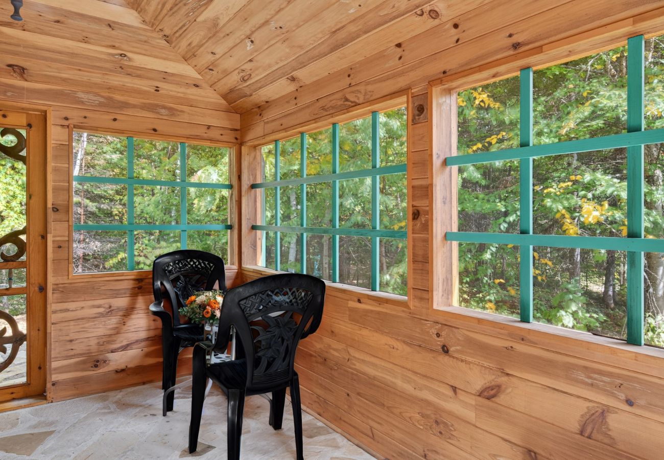 Chalet à Montreal - CAN032 : L'Aigle Royal