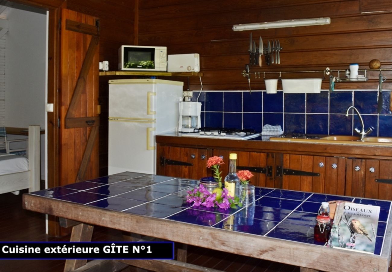 Bungalow à Deshaies - Gite Bleu Outremer 1 à Deshaies ref GEA005