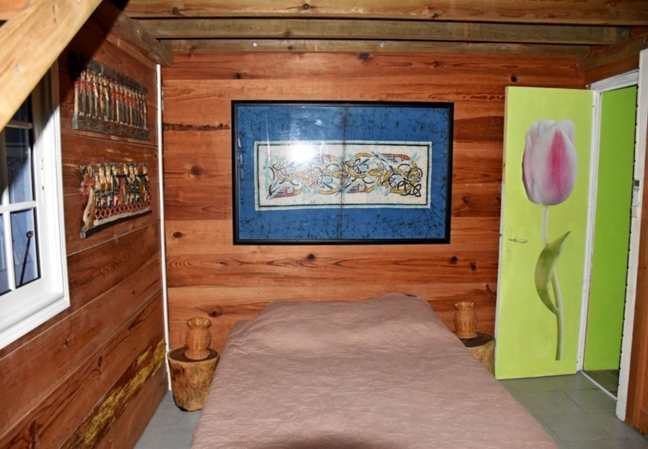 Villa à Deshaies - Villa Bleu Outremer à Deshaies Ref GEA007