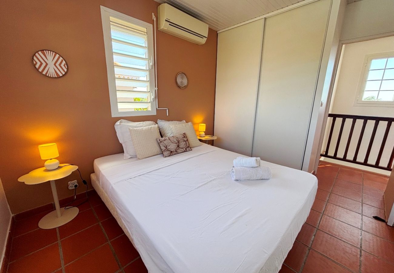 Villa à Sainte-Anne - Villa à Sainte-Anne Réf M210