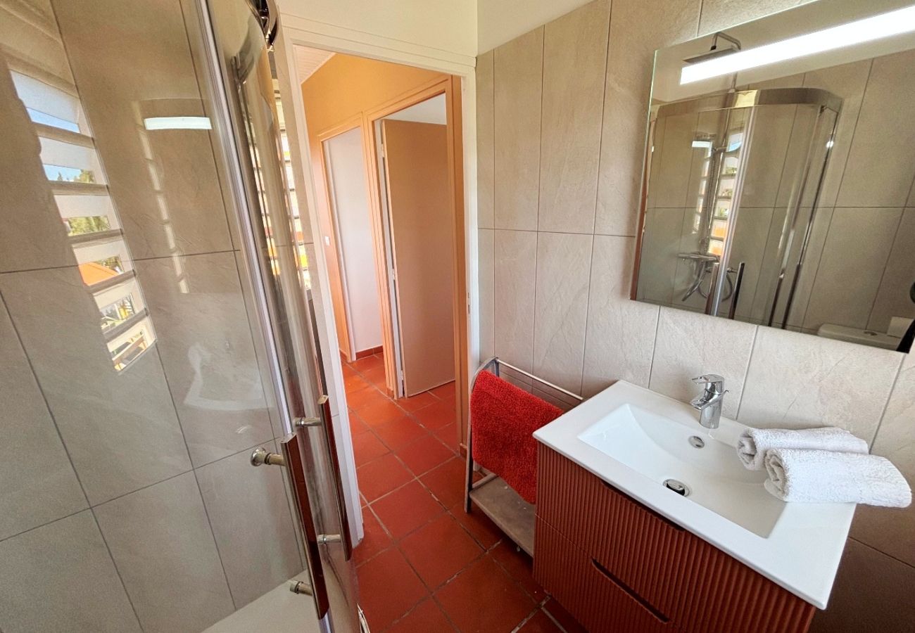 Villa à Sainte-Anne - Villa à Sainte-Anne Réf M210