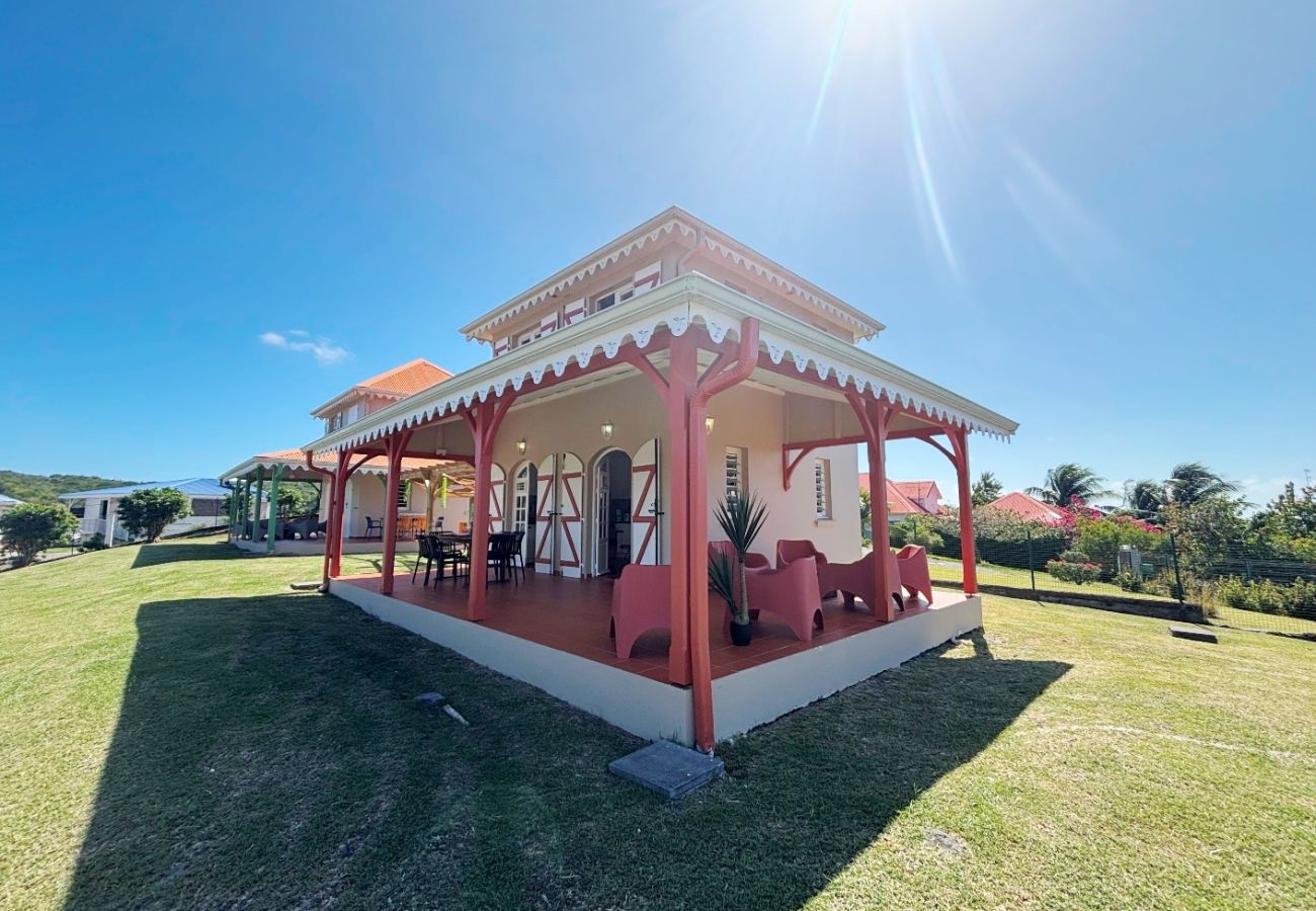 Villa à Sainte-Anne - Villa à Sainte-Anne Réf M210
