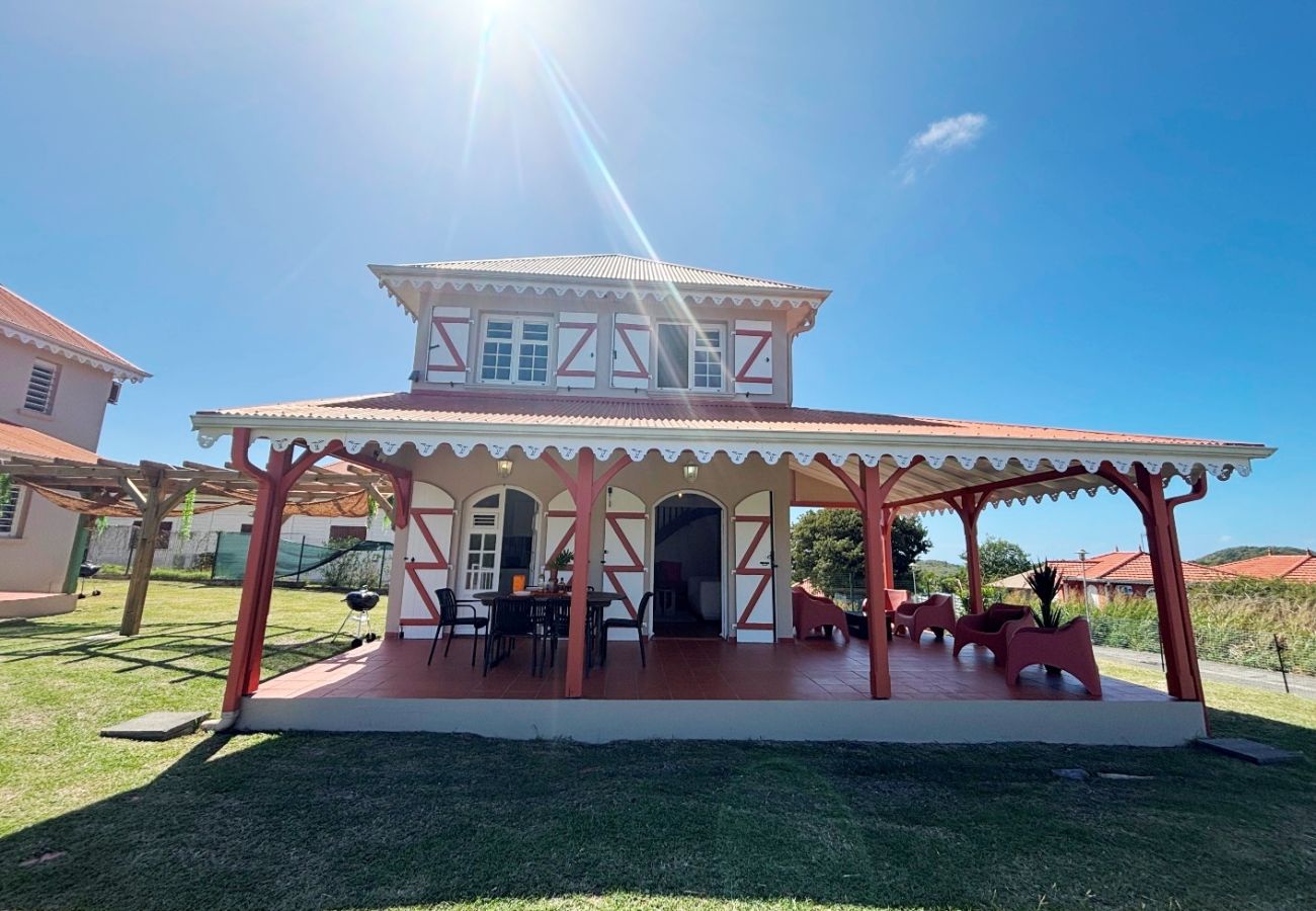 Villa à Sainte-Anne - Villa à Sainte-Anne Réf M210