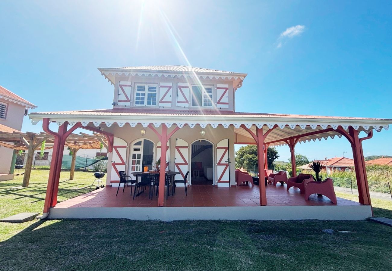 Villa à Sainte-Anne - Villa à Sainte-Anne Réf M210