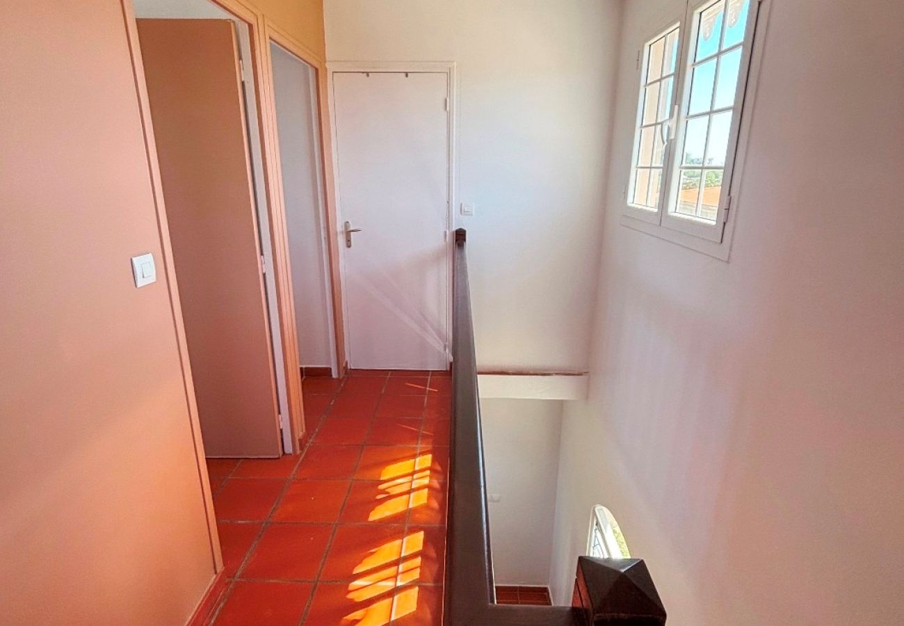 Villa à Sainte-Anne - Villa à Sainte-Anne Réf M210