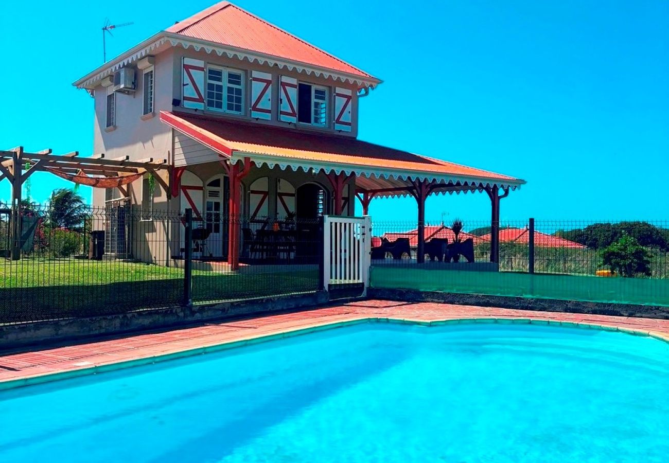 Villa à Sainte-Anne - Villa à Sainte-Anne Réf M210
