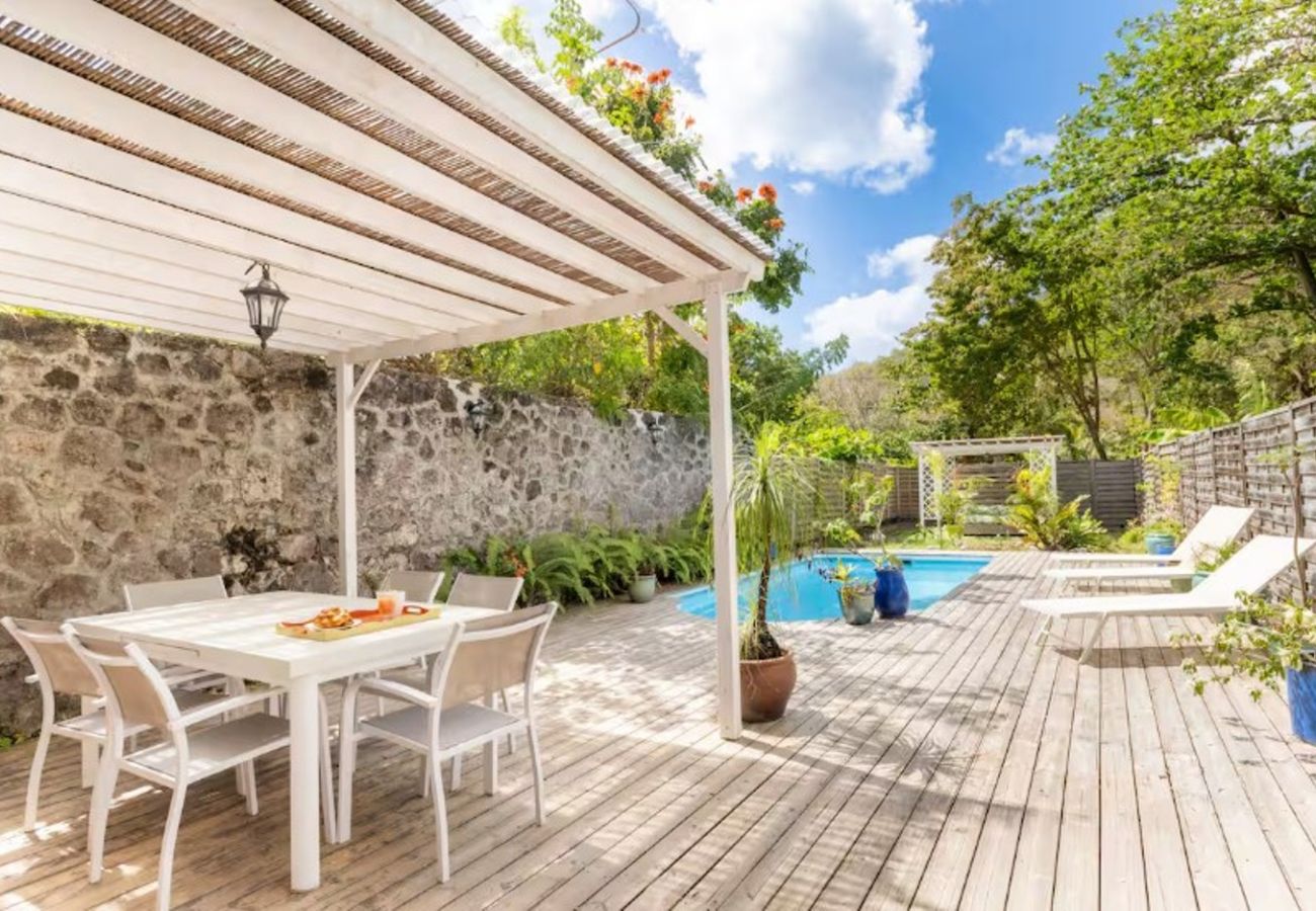 Villa à Les Anses-d´Arlet - Villa Ref M152 aux Anses d'Arlet