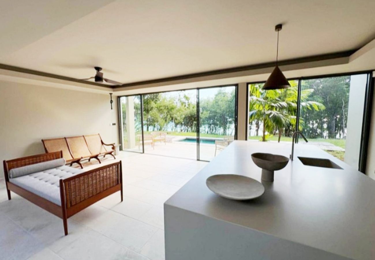 Villa à Le Diamant - Villa Ref M155 au Diamant
